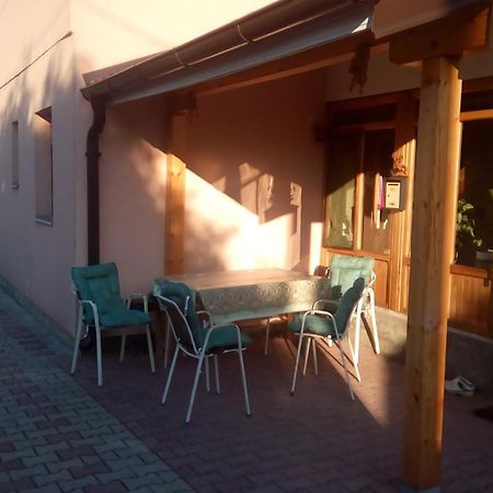 Apartman Andelina Vrnjačka Banja Exteriör bild